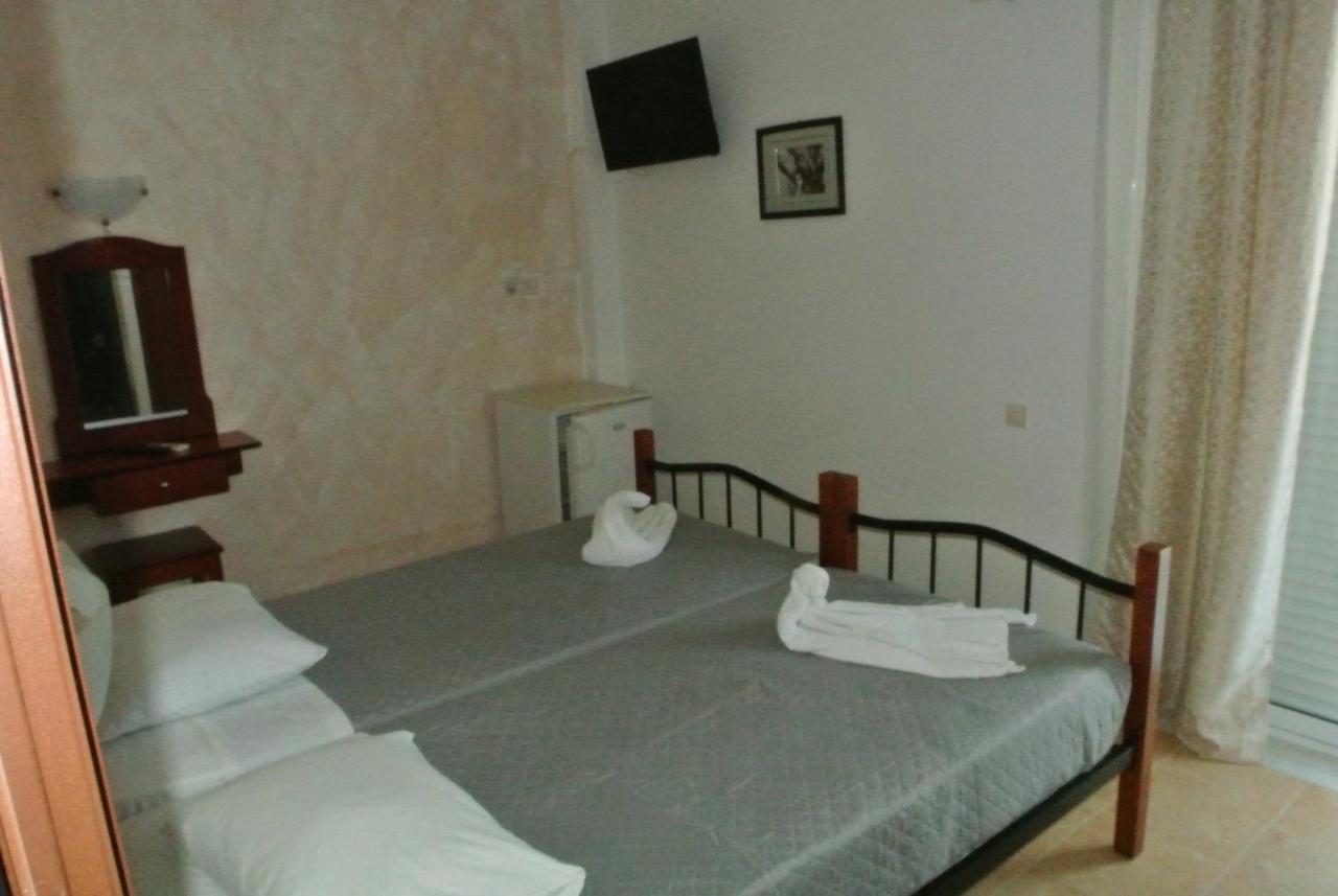 Kokalakis Hotel Кефалос Екстериор снимка