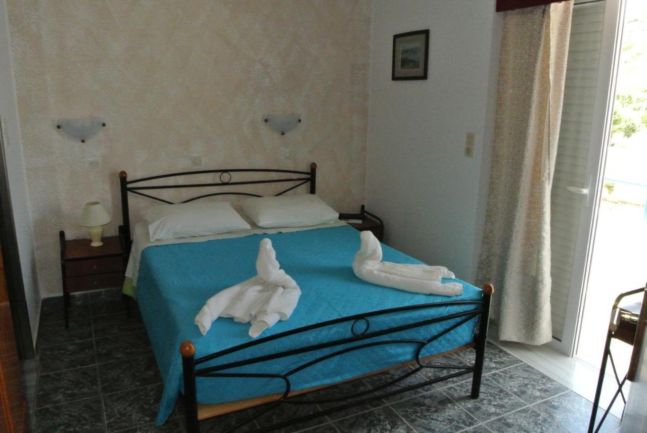 Kokalakis Hotel Кефалос Екстериор снимка