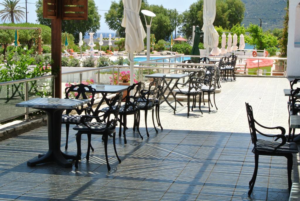 Kokalakis Hotel Кефалос Екстериор снимка