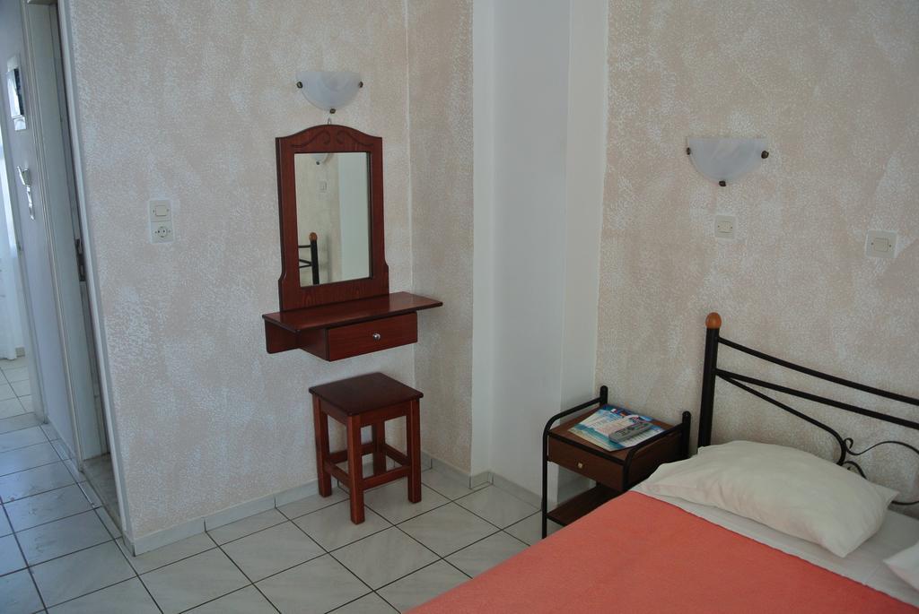 Kokalakis Hotel Кефалос Екстериор снимка